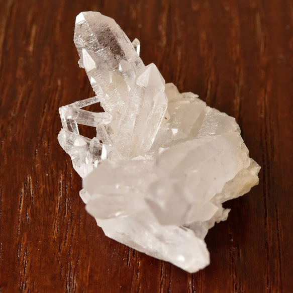 ポイント水晶クラスター　インターフェレンスクォーツ（成長干渉水晶）　ロシア・ダルネゴルスク産　 23g/ 鉱物・レアコレ 9枚目の画像