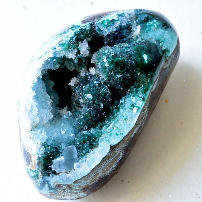 ジェムシリカ・ビッグタンブル ドゥルージー ペルー産 142.3g