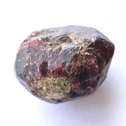 レッドガーネット　マダガスカル産　20.3g/鉱物・結晶原石 4枚目の画像