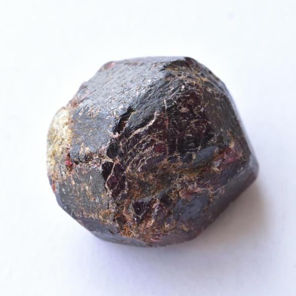 レッドガーネット　マダガスカル産　20.3g/鉱物・結晶原石 7枚目の画像
