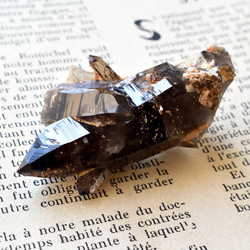 Smokey石英點Doffine雙晶從Malawi-Mulanger山31克/礦物，粗糙的石頭 第2張的照片