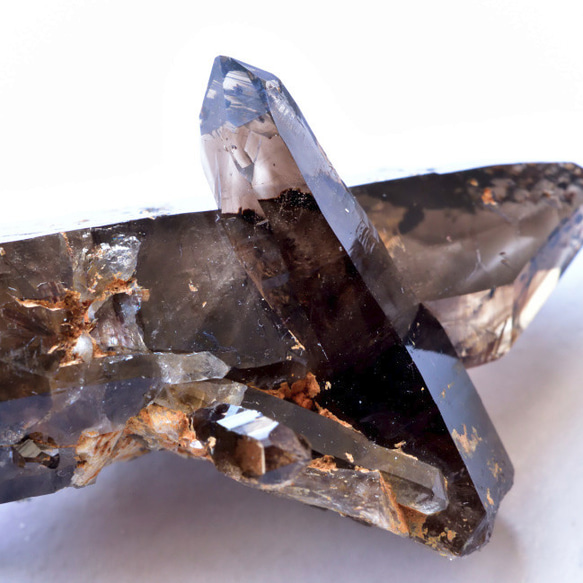 Smokey石英點Doffine雙晶從Malawi-Mulanger山31克/礦物，粗糙的石頭 第3張的照片
