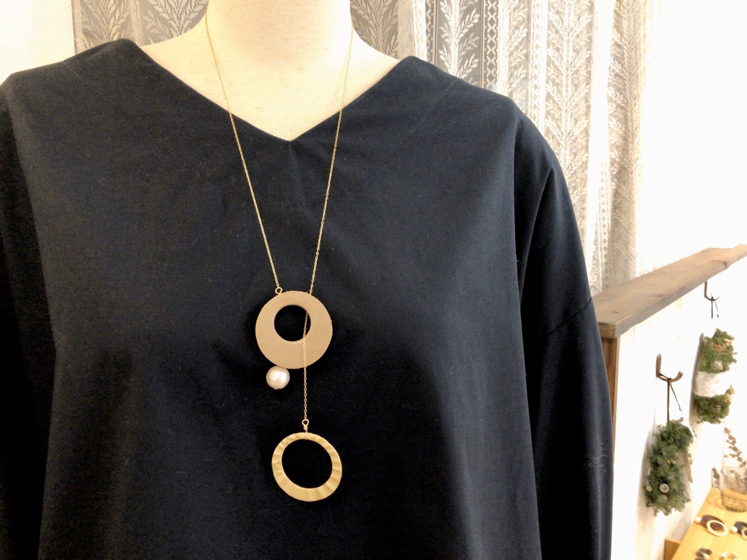 ネックレス　サークル　キャメル