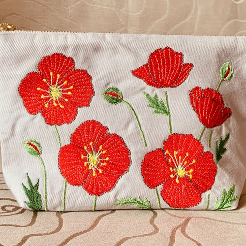 再販赤いポピーの花刺繍のポーチ ポーチ AZmama 通販 11668699