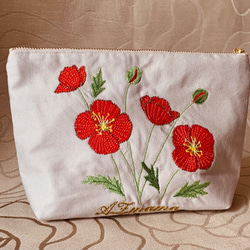 再販赤いポピーの花刺繍のポーチ 2枚目の画像