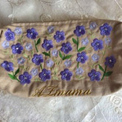 お花刺繍のポーチ(藤色の花) 3枚目の画像