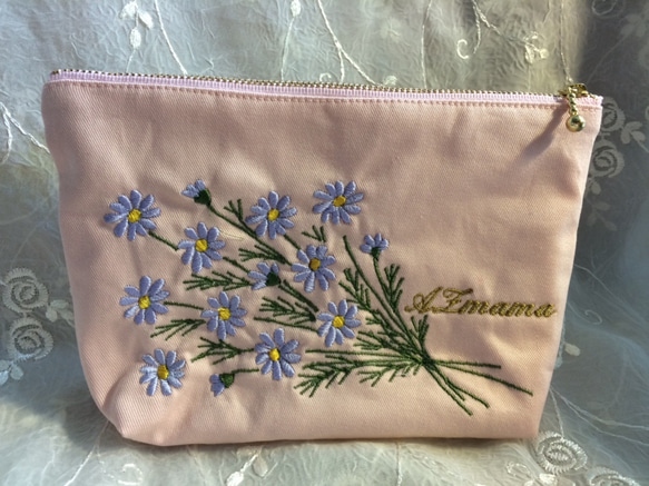 お花刺繍とレースのポーチ(マーガレット) 2枚目の画像