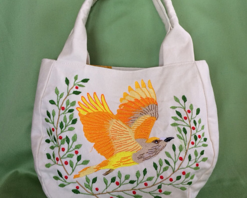 飛ぶ鳥刺繍バッグ(黄) トートバッグ AZmama 通販 3595421