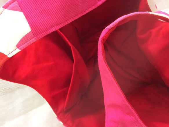 お花刺繍四角いトートバッグ(ピンク) 5枚目の画像