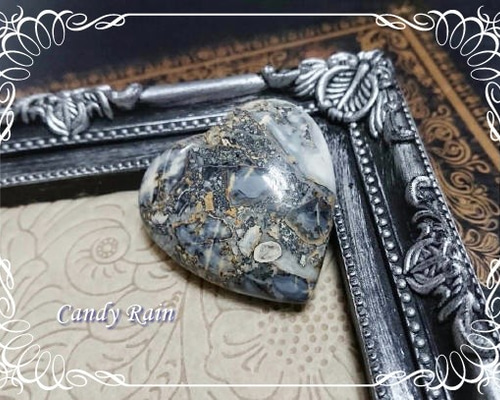 マリガノジャスパー(ピクチャージャスパー)ハート型原石 *** 天然石