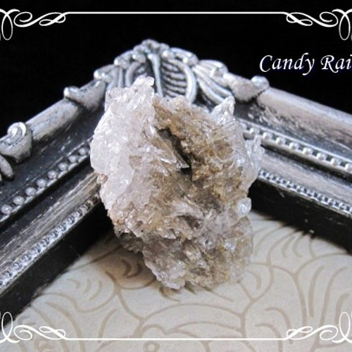 セレナイト・原石 *** 天然石 Candy Rain 通販 7719040｜Creema