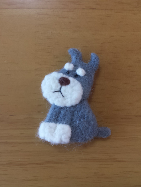 羊毛フェルトミニチュアシュナウザーソルト&ペッパーBIGサイズおすわり