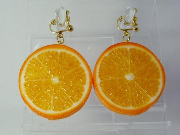 オレンジ（両面細工）大サイズ☆リアルな食品サンプルのフルーツイヤリング 3枚目の画像