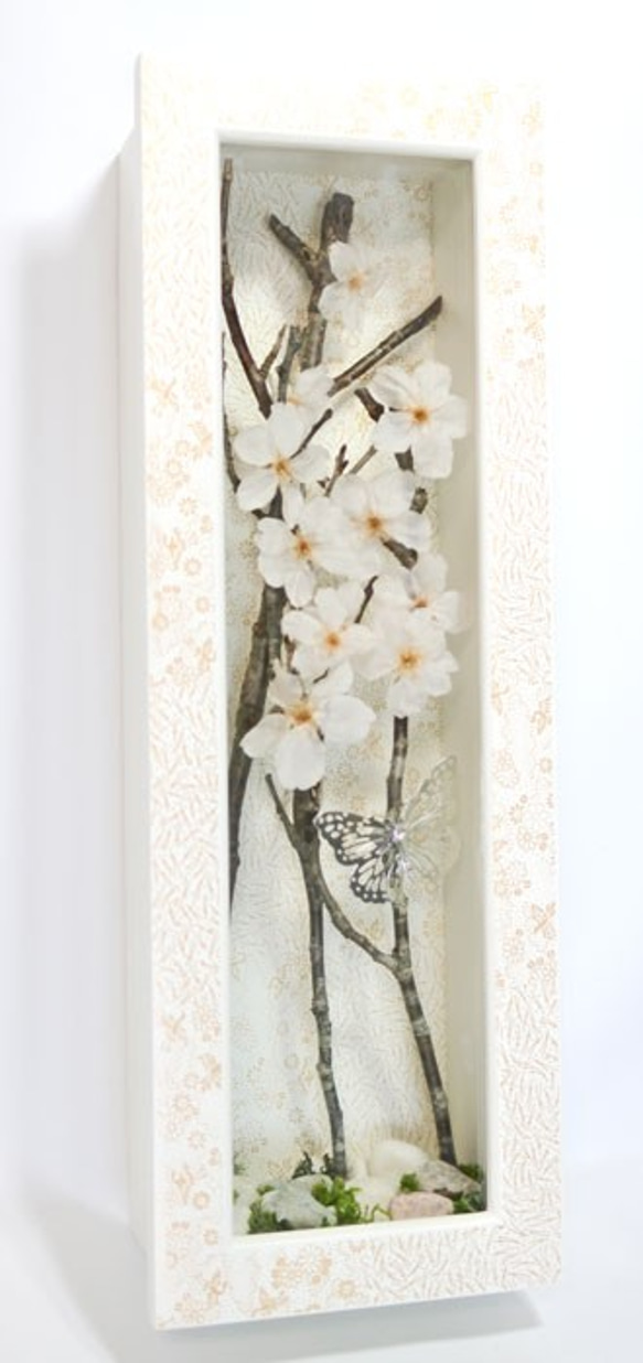 プリザーブドフラワーの桜フレーム 3枚目の画像