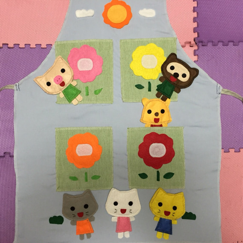 エプロンシアター かくれんぼだあれ こぶたぬきつねこ おもちゃ・人形