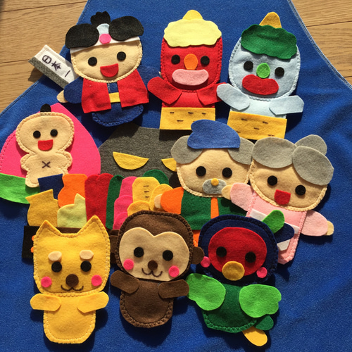 エプロン 桃太郎 シアター おもちゃ・人形 かれいらいす 通販 6107057