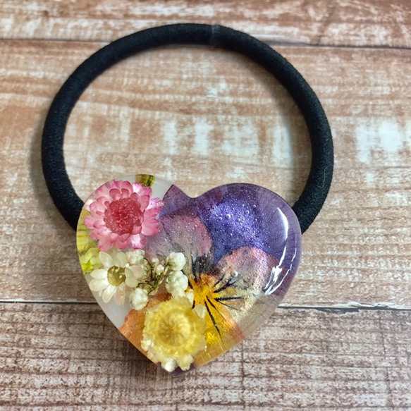 本物のお花のヘアゴム♡ドライフラワー 押し花 ボタニカル レジン 
