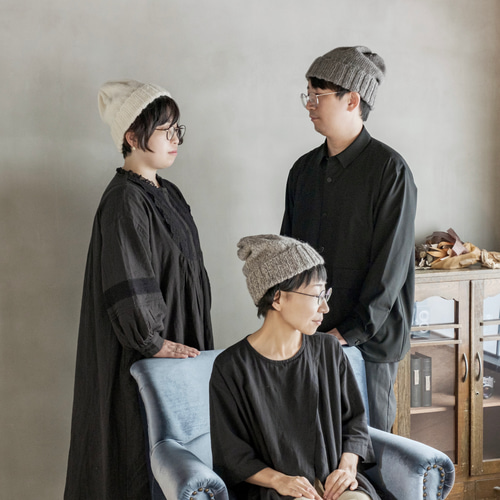 PATOU グレー ニット帽 グレー（灰色）系 PATOU(パトゥ) ニットキャップ・ビーニー