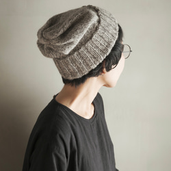 【受注制作12ヶ月】手編み ニット帽（ミックス・オフホワイト×グレー） 1枚目の画像