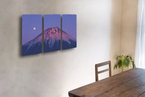和紙の立体アートパネル「満月と夕照の赤富士」(28x48cm)おしゃれなインテリアアートのプレゼント 2枚目の画像