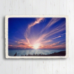 手すき和紙 アート パネル (48x33cm) 「朝日の雲海と高い空の雲」 インテリア おしゃれ 壁掛け 2枚目の画像