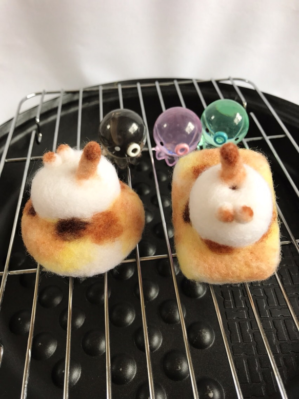 猫ケツ焼き餅 ストラップorボールチェーン ぷりケツ 2枚目の画像