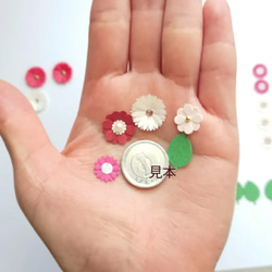 《レッド&ピンク》小さなお花シールミックス32枚（リーフ10枚付き） 3枚目の画像