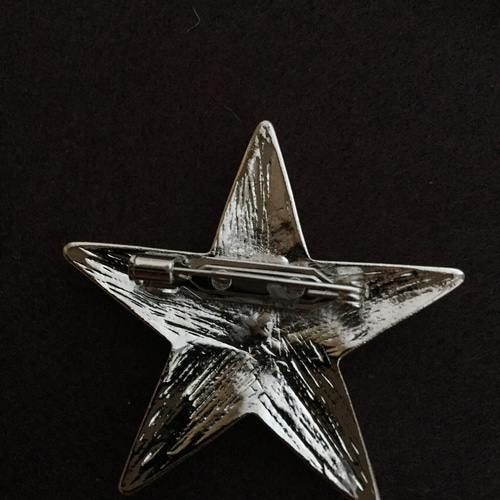スワロフスキー 星形 ブローチ
