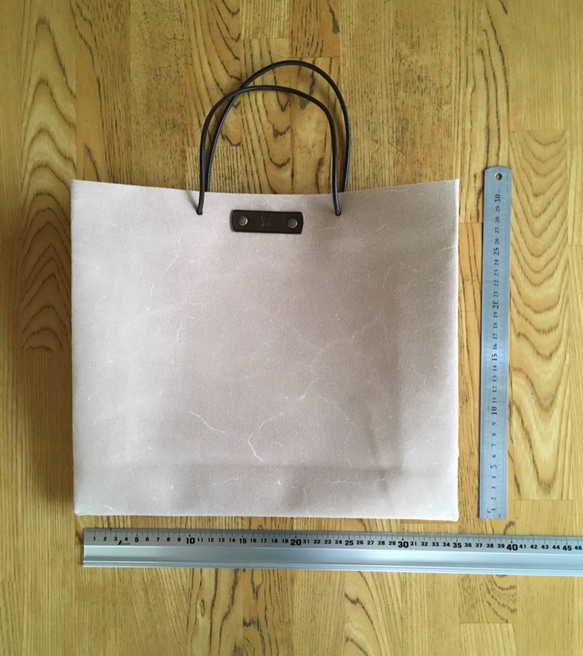 【未知様のオーダー】紙袋風革袋 A4サイズ 横長タイプ 2枚目の画像