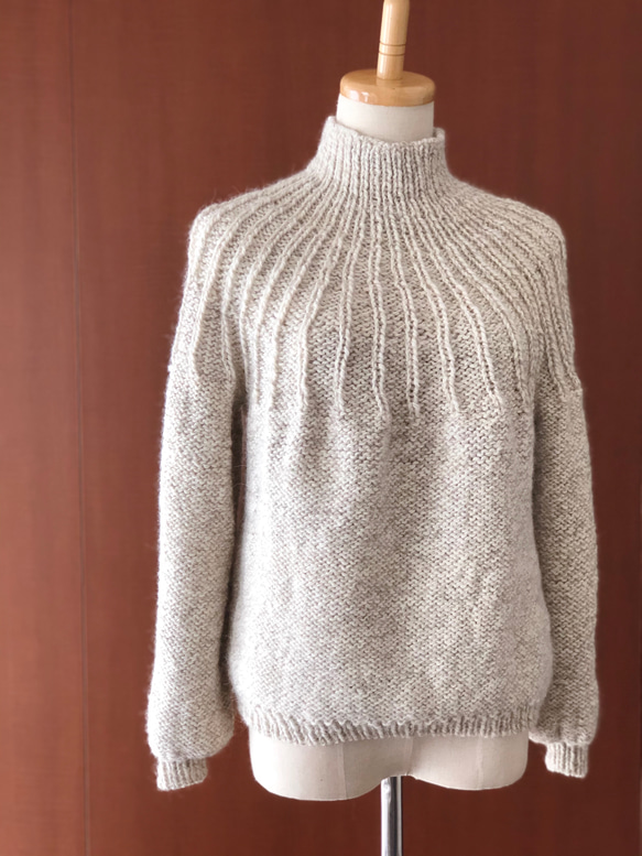 アルパカ＊ハイネックsweater 長袖【オーダーメイド】 1枚目の画像