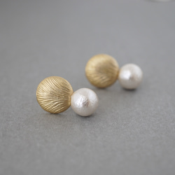 ●白色珍珠貝殼無孔耳環（TM-E014C） 第2張的照片