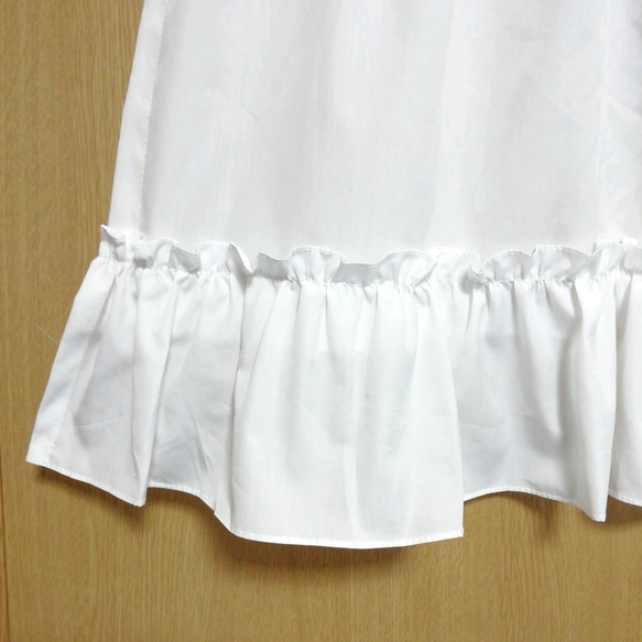♡幸せのカフェカーテン♡ウェディングドレス風 白無地 裾フリル 40×80 くるみの森 3枚目の画像