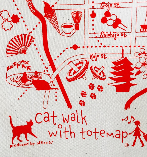 京都お散歩猫ちゃんイラストトートマップ（生成り地/朱色プリント） 2枚目の画像