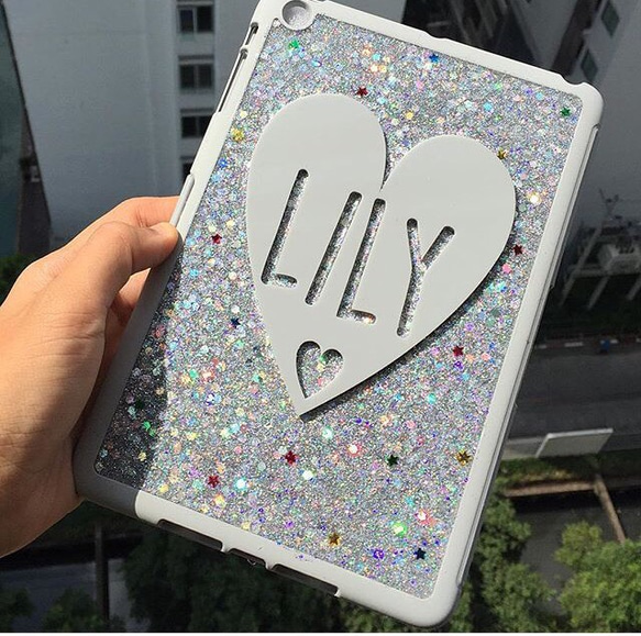 受注製作*iPadケース世界でひとつの名前入れキラキラケース iPad