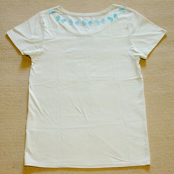 送料無料☆Tシャツ（青い蝶） 3枚目の画像