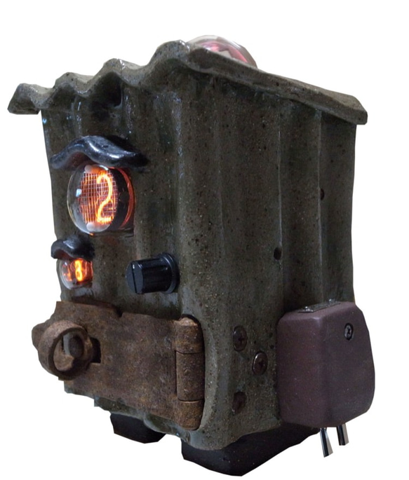 Byron（バイロン） 陶器製ロボット型オブジェ 4枚目の画像