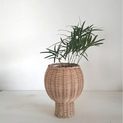ラタン フラワーベース 脚付 rattan flower vase stand 一輪挿し