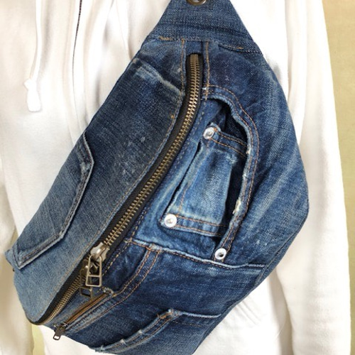 デニムリメイク‪❤︎︎ボディバック ボディバッグ リメイクデニム 大容量 | DENIMCLUB