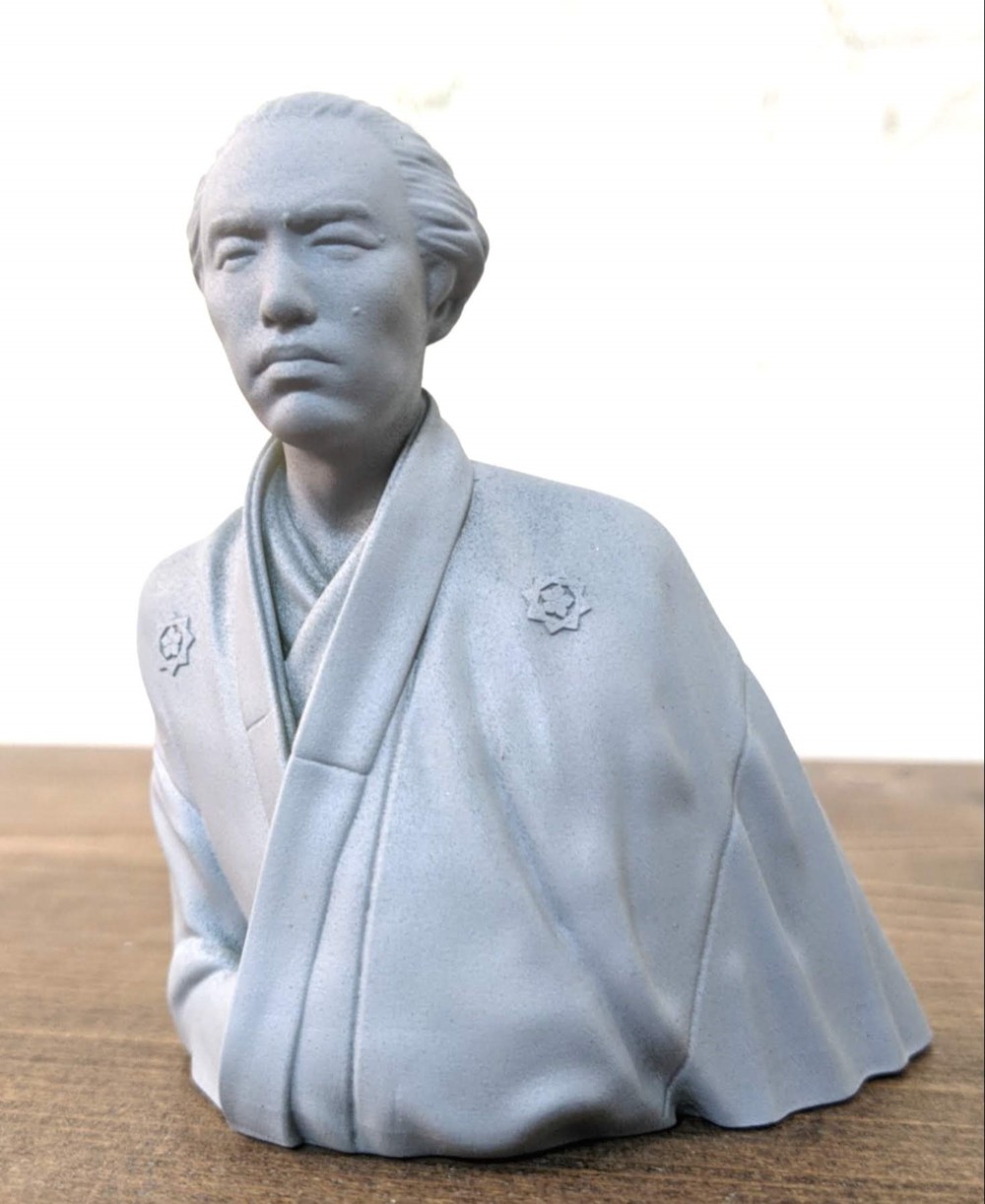 「手作り表具「坂本龍馬」立像　01 手作り表具「坂本龍馬」立像 01