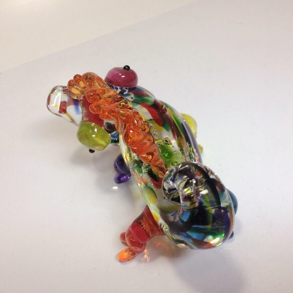 「客製化」瘋狂變色龍 第3張的照片