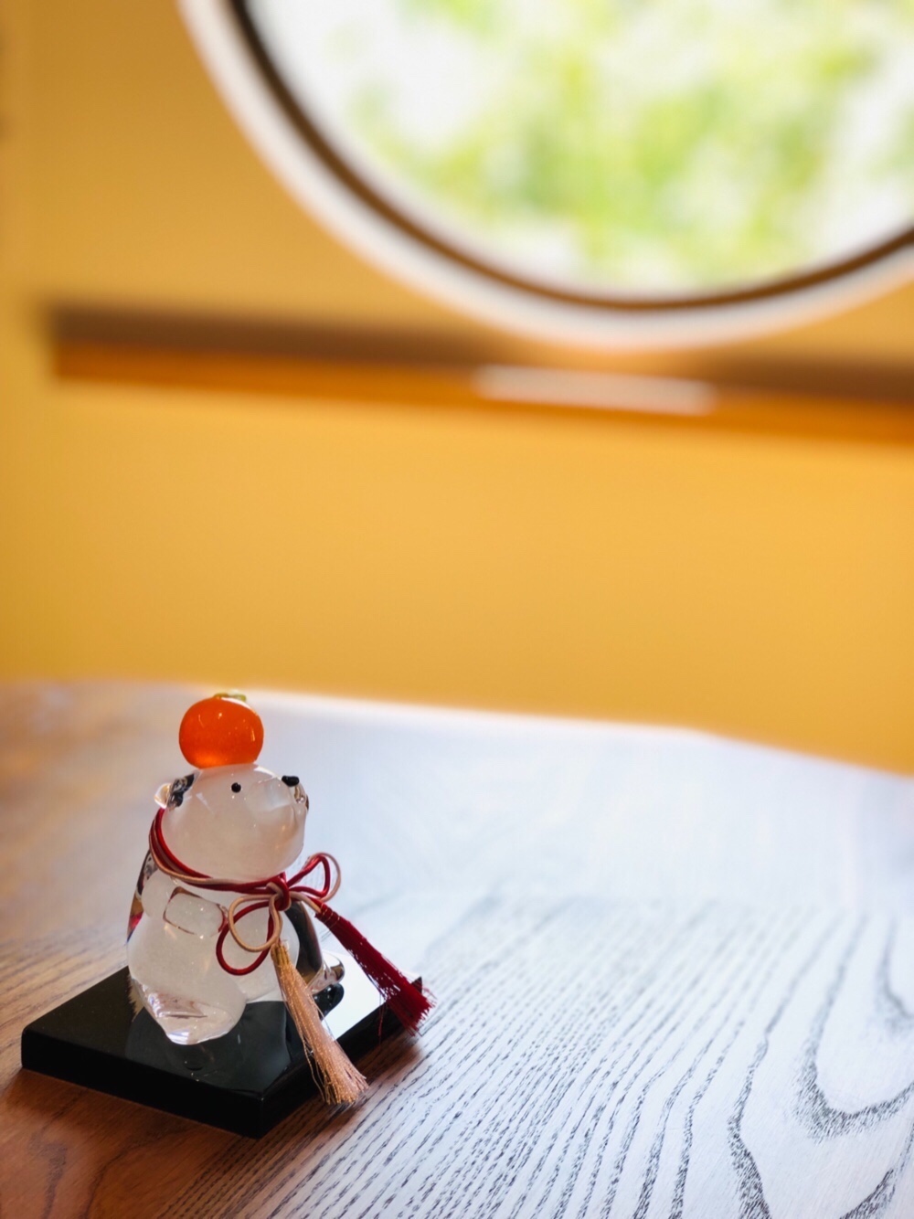 《クリーマ限定❗️》 シロクマの鏡餅 小『受注制作』黒塗り台・箱付