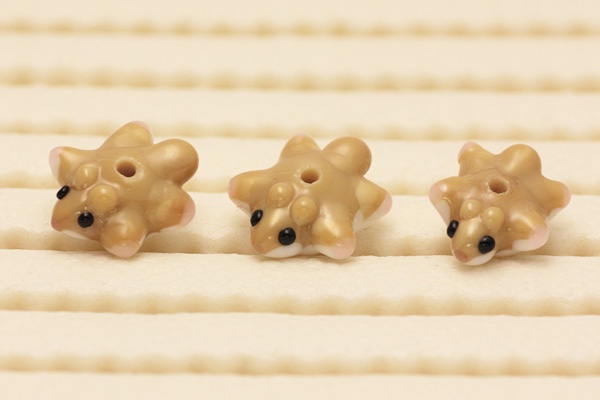 ピース様おまとめ買い用 ビーズ スクエア キューブ 14mm 8個 数量変更 パール調 ボックス