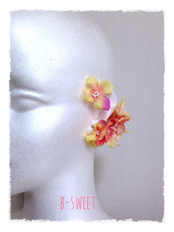 紫陽花のイヤーフックC(ピンクイエロー)左耳用 2枚目の画像