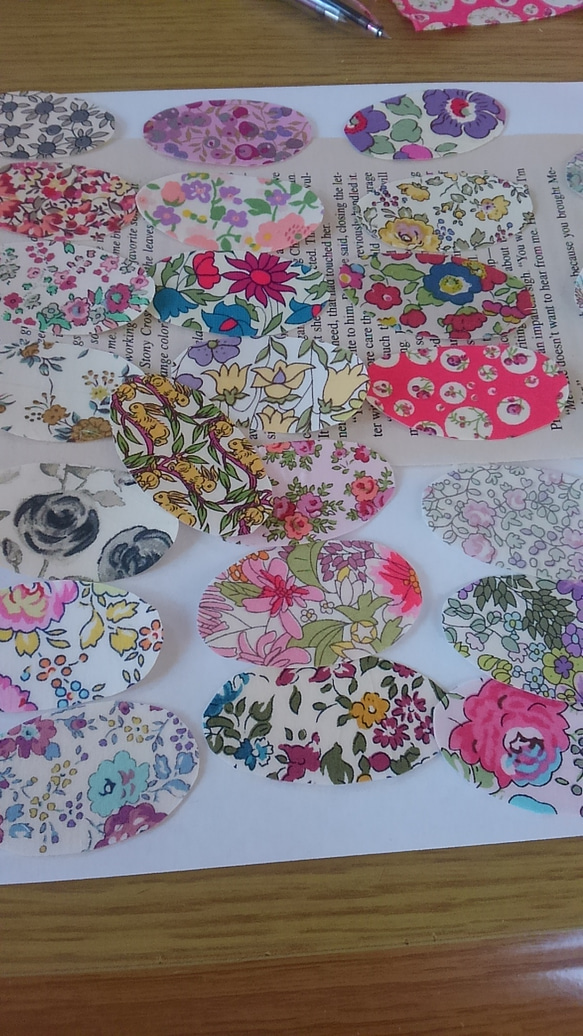 送料無料 リバティ布シール オーバル型50種類50枚 シール・ステッカー  