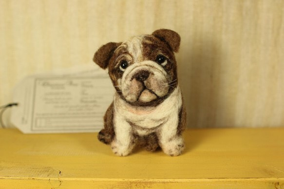 ブルドッグさん☆大きめ ぷっくりブローチ☆羊毛フェルト☆犬イヌいぬ 3枚目の画像