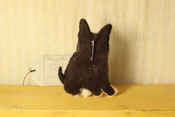 ボストンテリア☆ぷっくり 大きめブローチ☆羊毛フェルト☆犬イヌいぬ 3枚目の画像