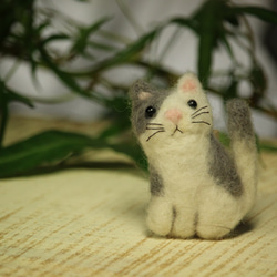 ちびねこさん☆羊毛フェルト☆ぷっくり ブローチ☆ねこ猫ネコ 2枚目の画像