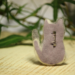 ちびねこさん☆羊毛フェルト☆ぷっくり ブローチ☆ねこ猫ネコ 3枚目の画像
