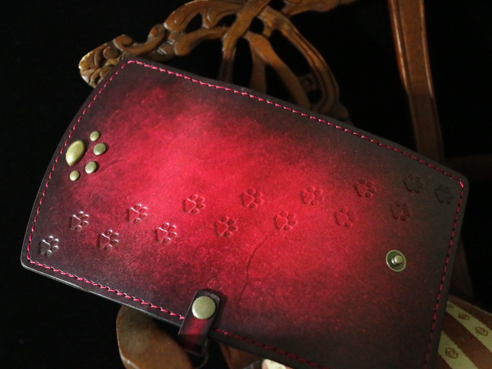 猫の肉球キーケース☆【ワインレッドアンティーク染め 】～全7色～