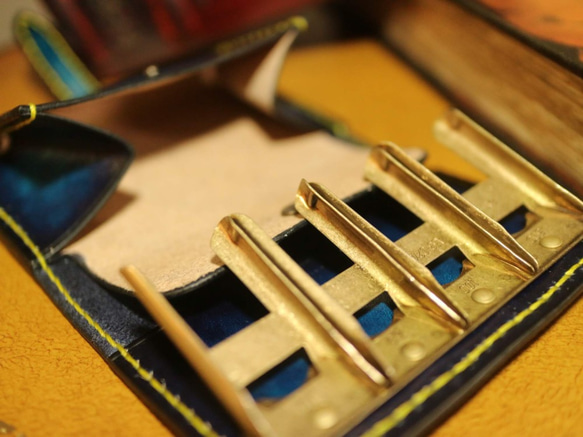 ブルーアンティーク染め　大人の上質なレザーコインケース ～カードケース付き～ 10枚目の画像